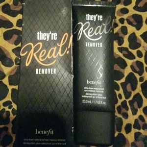 Benefit makeup remover